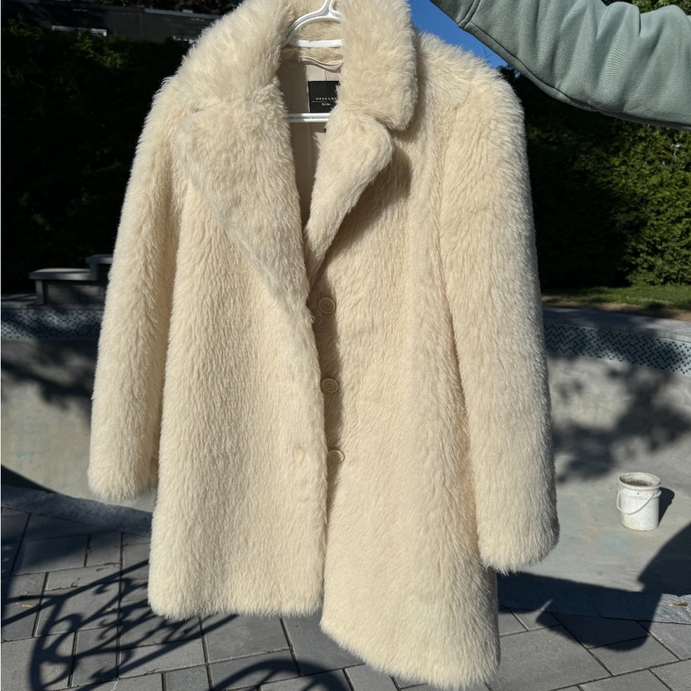 MaxMara Coat - Picture 3 of 7
